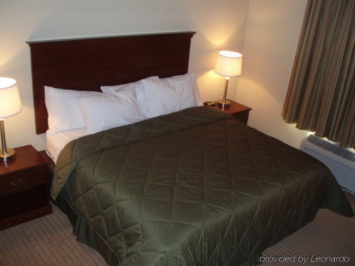 Cobblestone Inn & Suites - Bloomfield Εξωτερικό φωτογραφία