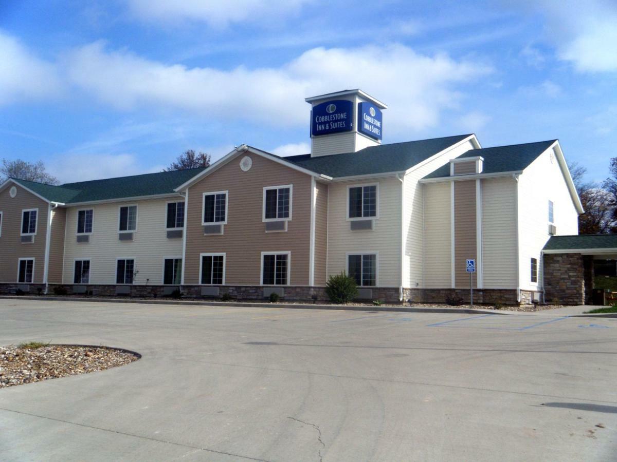 Cobblestone Inn & Suites - Bloomfield Εξωτερικό φωτογραφία